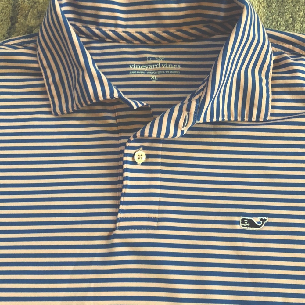 Boys vineyard vines polo- like new